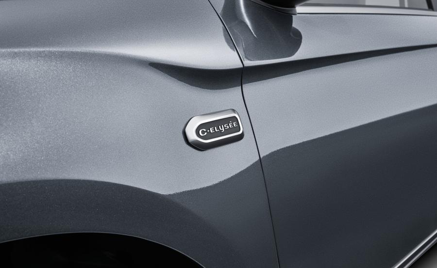 Детали экстерьера Citroen C-Elysee 2017 года  (CN) (фото 3 из 20)
